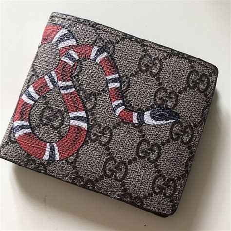 mens gucci wallet fake|real gucci men's wallet.